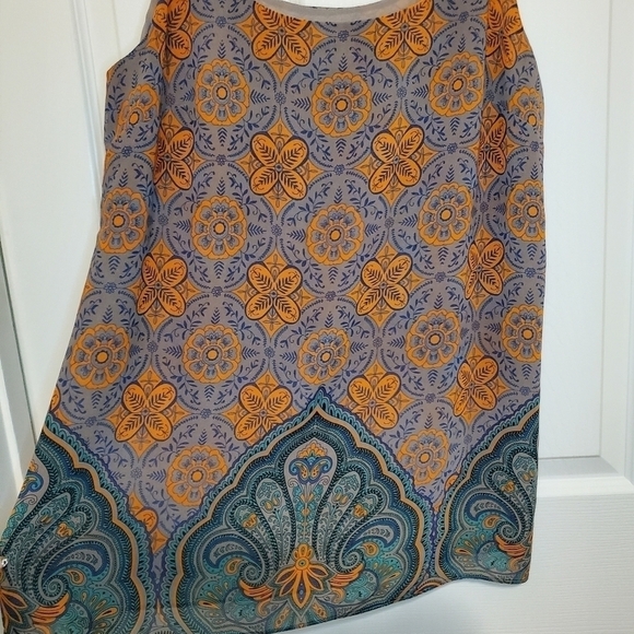 Cabi Arabesque Printed Boho Tank Top, Style 3082, Lined Size Medium - Picture 4 of 8